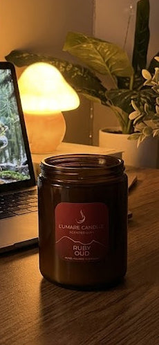 Ruby Oud 8oz candle